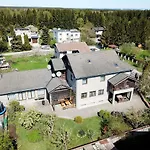 Urusel Hostel
